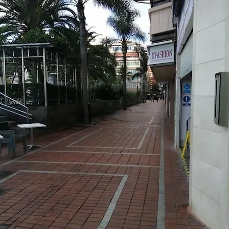 Playa Canteras لاس بالماس دي غران كاناريا